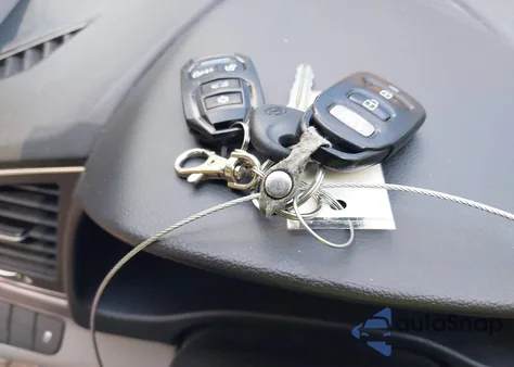 2017 Hyundai Elantra Se из США, поврежденный, VIN 5NPD84LF9HH196262